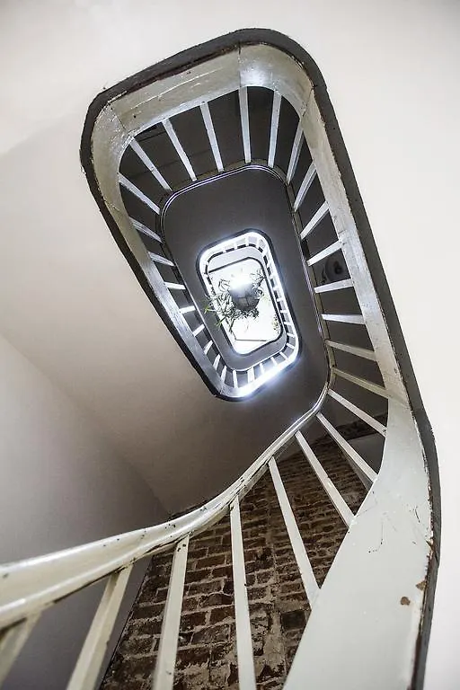 Les Chambres Du Petit Lion Brussels Belgium
